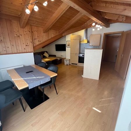 상트조한임퐁가우 Nebenhaus - Haus Heigl 아파트 외부 사진